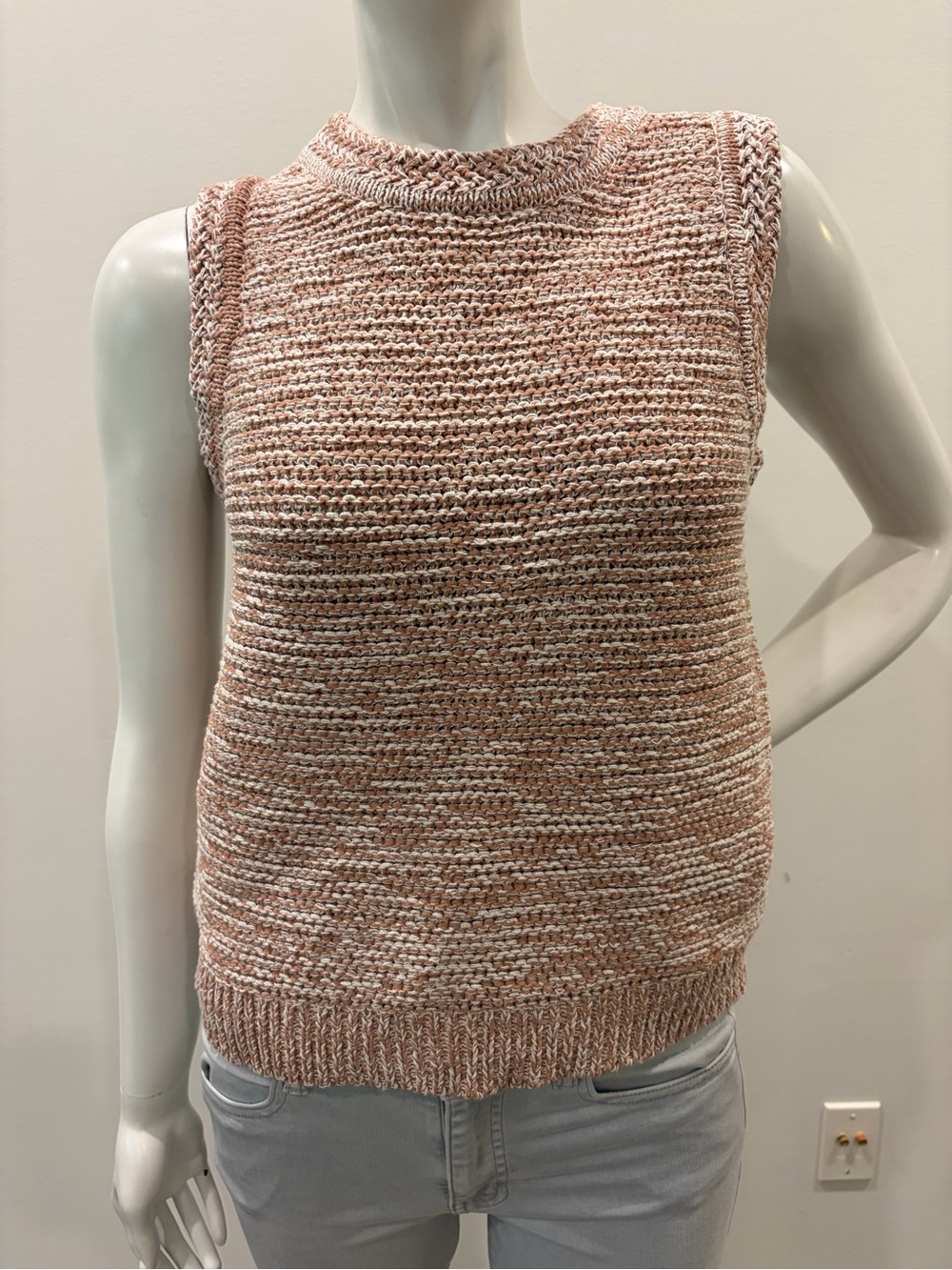 DH NEW YORK Tan & White Cotton Knit Tank Sweater